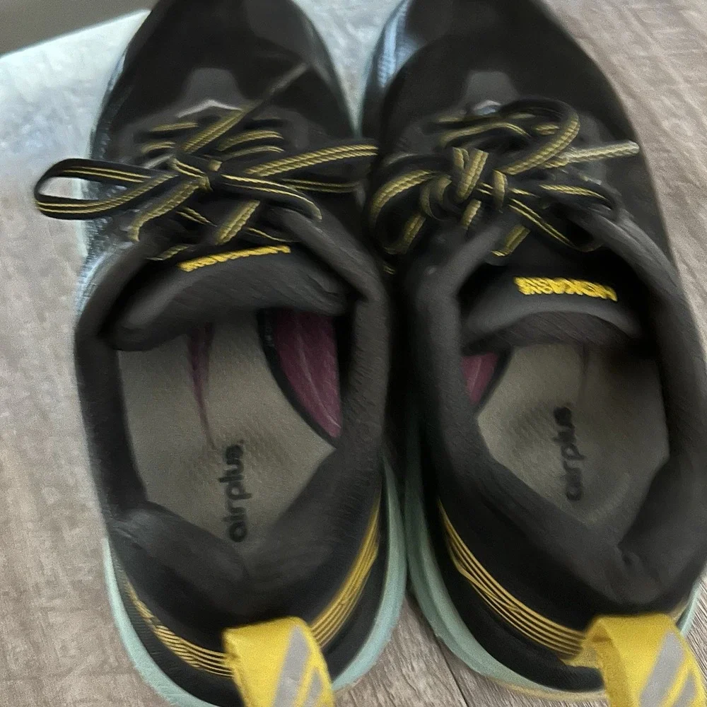 Hoka One One Challenger ATR 5 Road Running Shoes Black Aqua Yellow Womens 9